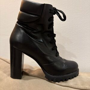 Stuart Weitzman Black Women's High Heel Ankle Boots